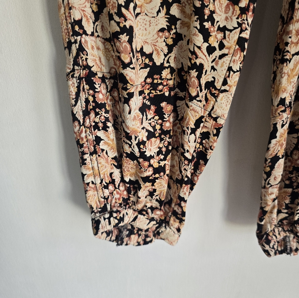 Anthropologie Diandra Floral Pleated Joggers NWOT - Picture 3 of 9